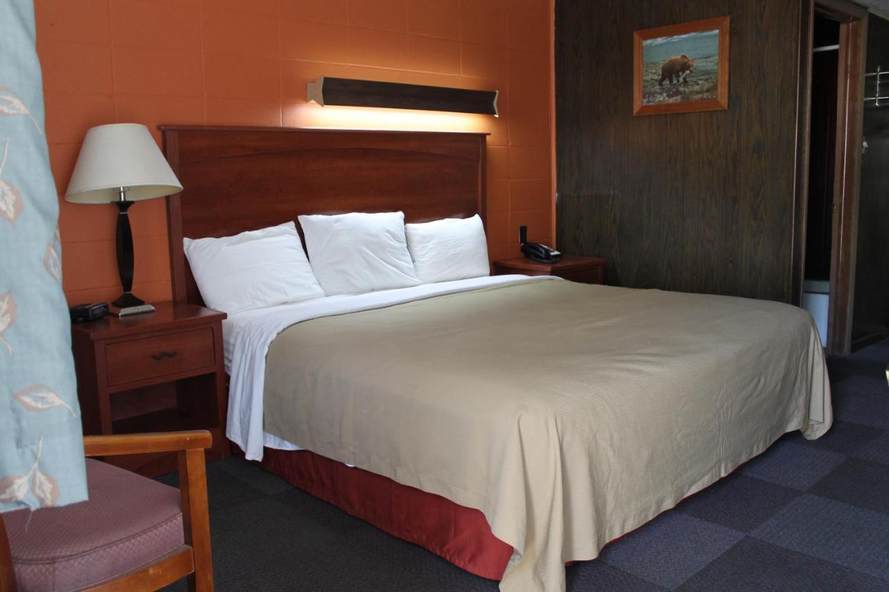 Motel Reedsburg エクステリア 写真