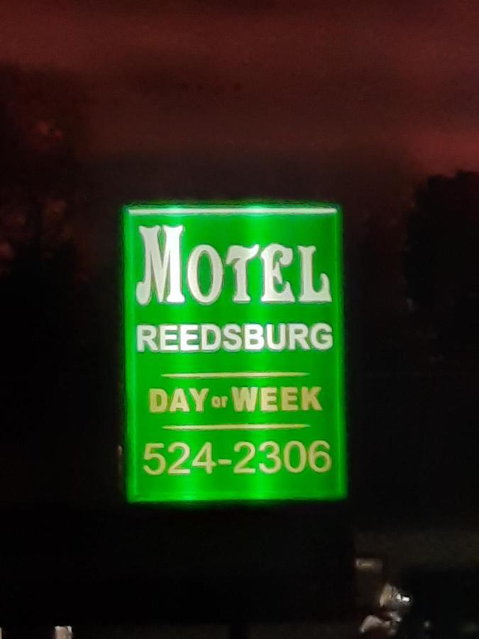 Motel Reedsburg エクステリア 写真